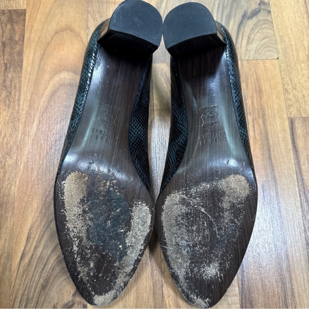 Stuart Weitzman Leather Snake Embossed Pump 2.5” Heel Shoes Size 7M Black Gray - Picture 13 of 16